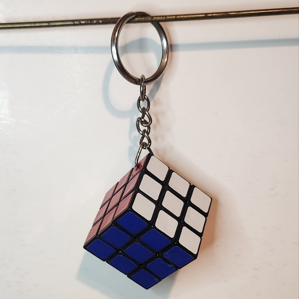 Vintage Rubik’s Cube Keychain Made in Taiwan - Picture 5 of 11